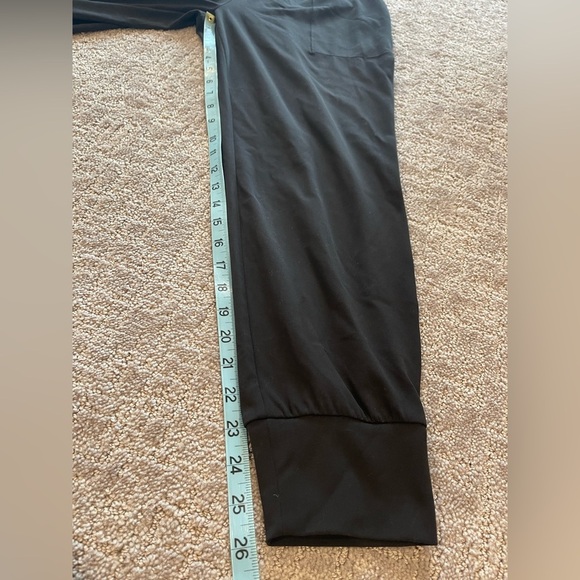 NWT Athleta Cruise Jogger in Powervita, Black High-Waisted, Athleisure, Small - Picture 9 of 13